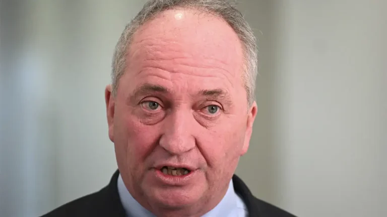 Joyce Says Australia Should Help Protect Global Oil Routes