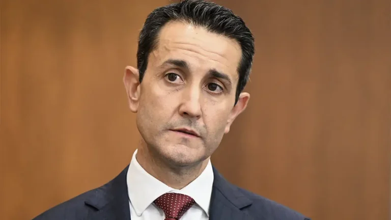 Queensland Premier Defends Arrests Over Protest Phrase Law