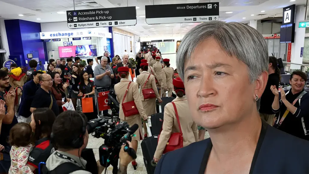 Australians Evacuated From Middle East Arrive in Sydney