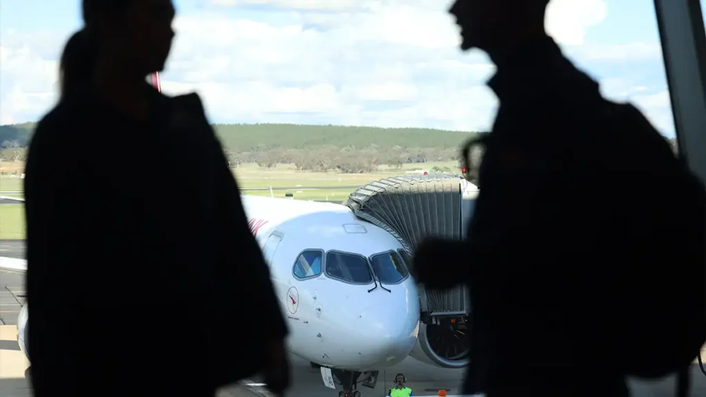 Australia Deploys Six Crisis Teams to Middle East