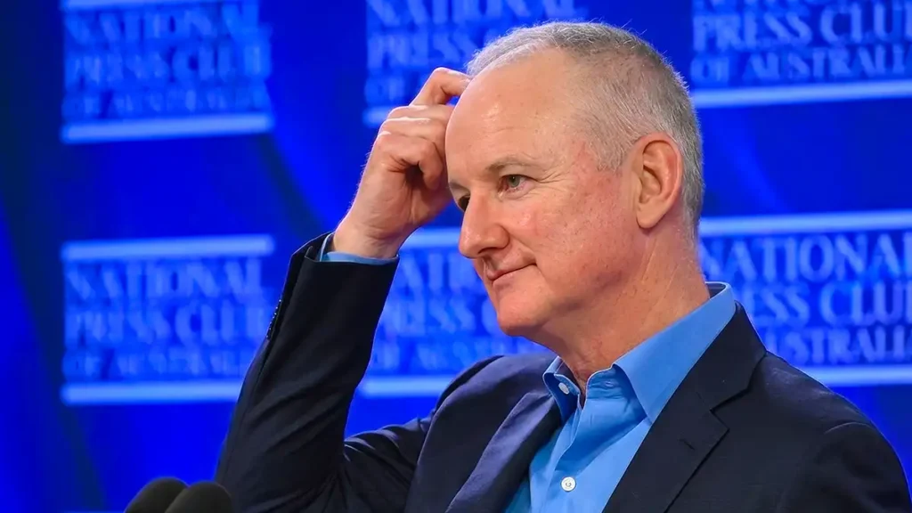 ABC Searched for Justin Stevens Replacement Secretly