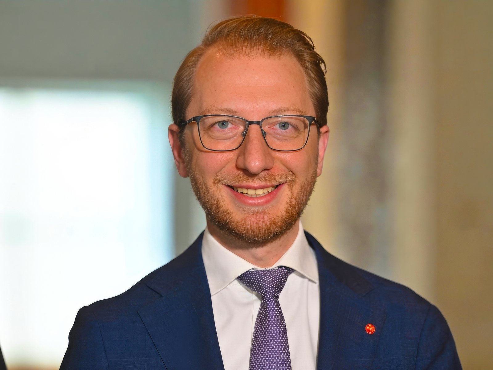 James Paterson questions timing of Albanese AI hack disclosure